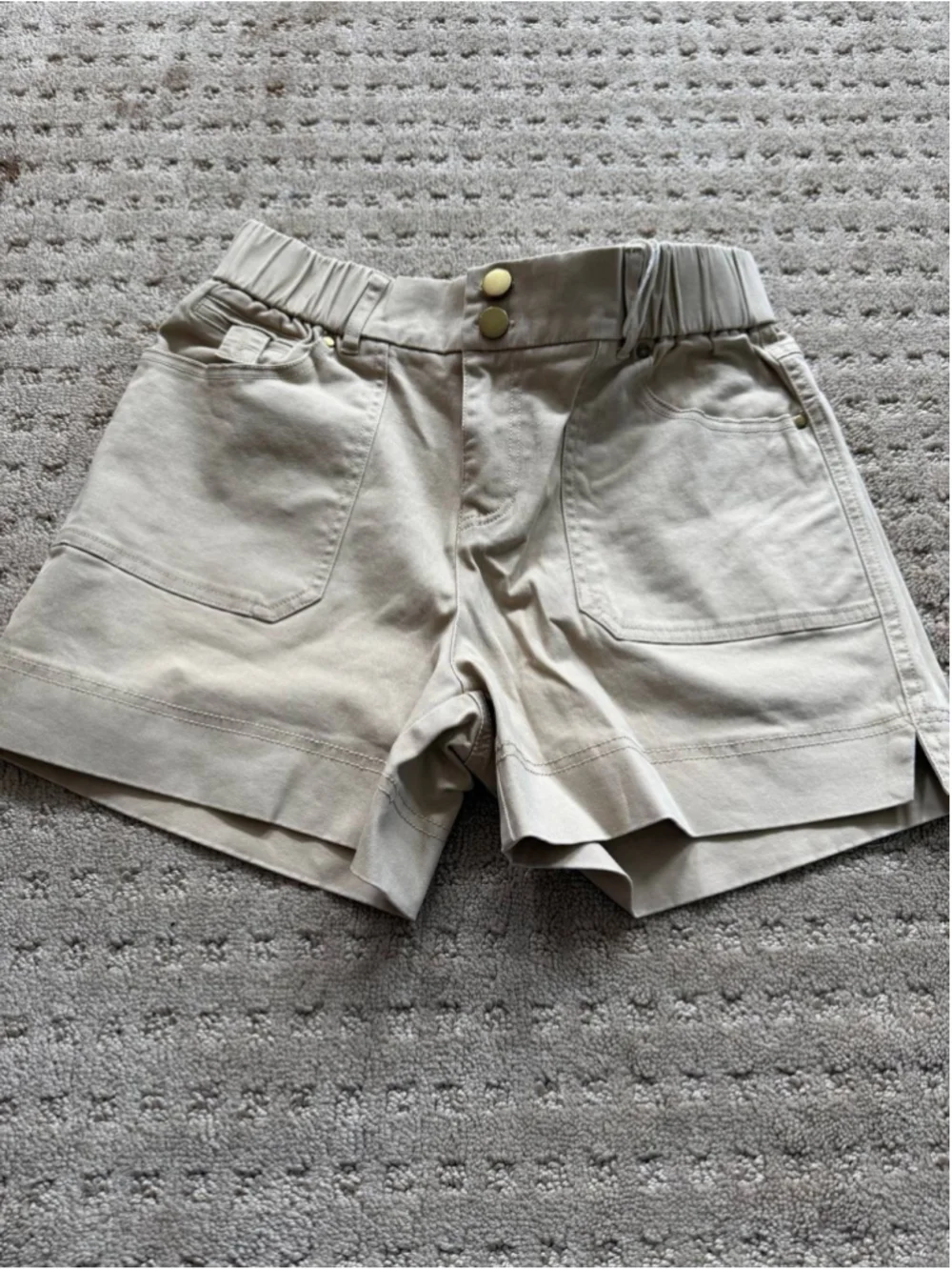 Flamingals Women's Mid Waist Solid Split Side Flap Pocket Casual Shorts S